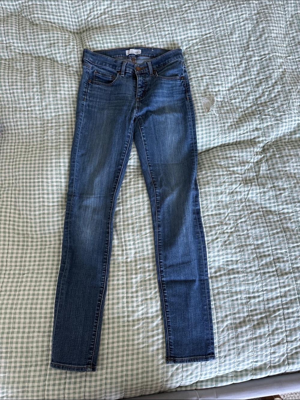 LOFT Women's Skinny Jeans in Medium Blue Wash